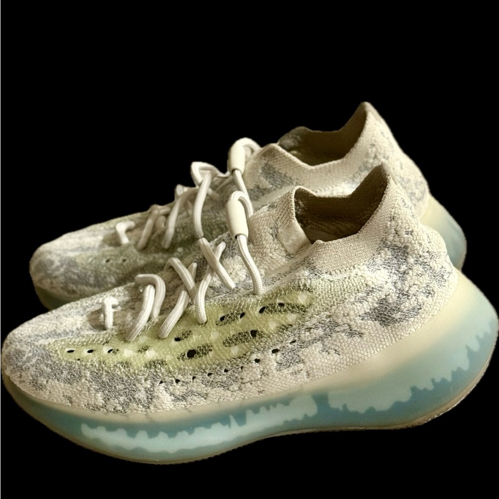 Unique Yeezy x Adidas Boost 380 Alien Blue US Women’s 7.5/Men’s 6
